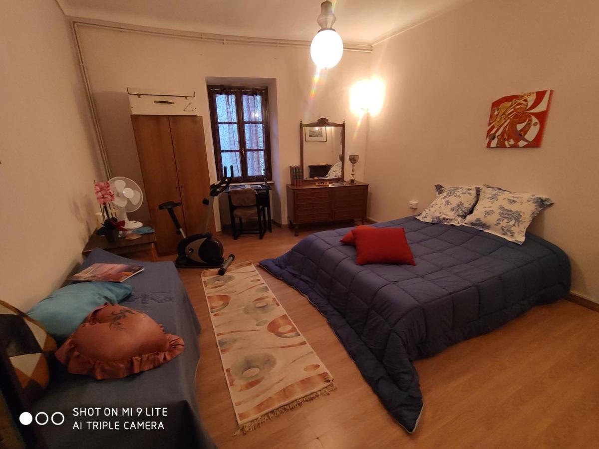 Ferienwohnung Ex Ostu Impero: Vino, Tartufo Ed Ospitalita La Morra Exterior foto